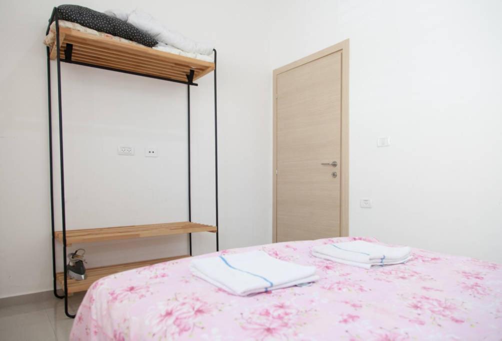 Alona'S Apartments ハイファ エクステリア 写真